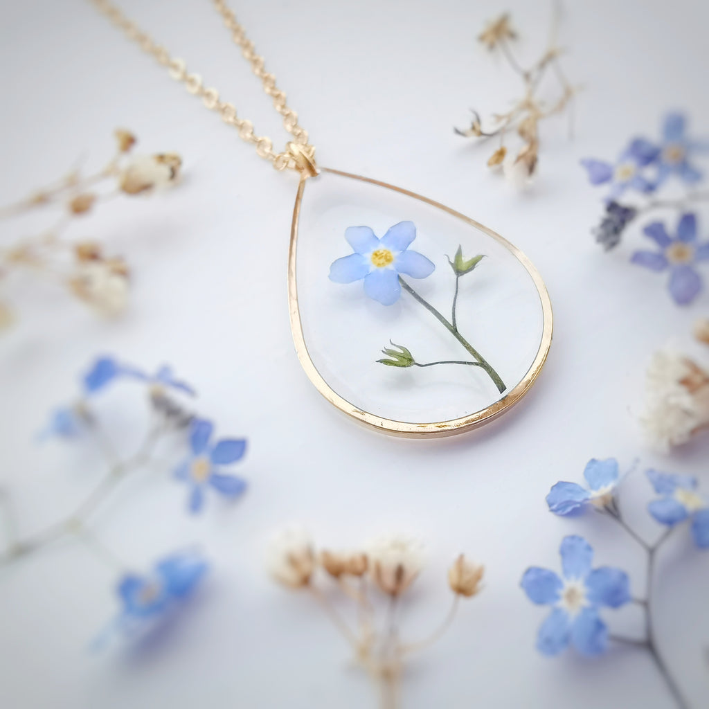 Dried Flower Resin Necklace | Gift for her | Florals | – Relax Away  Essentials